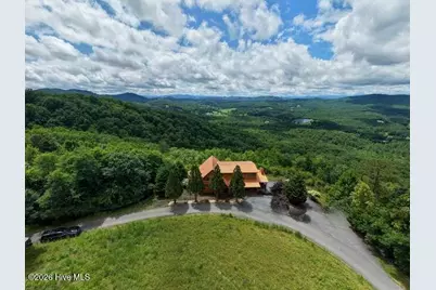 628 Madison Lane, Brasstown, NC 28902 - Photo 4