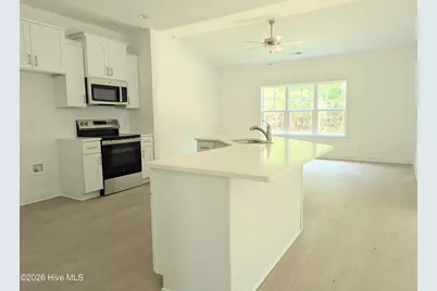 404 Vineyard Trace, Currie, NC 28435 - Photo 6
