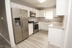 103 Eastgate Dr, Jacksonville, NC 28540 - Photo 8