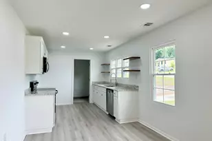 2520 Parkway Dr, Augusta, GA 30904 - Photo 2