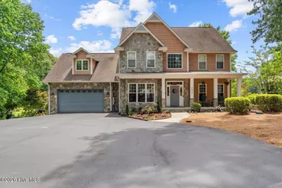 101 Vanore Road, West End, NC 27376 - Photo 1