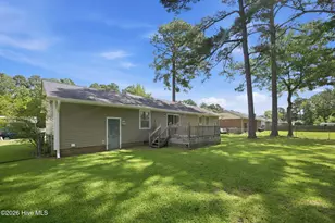 210 Nottingham Dr, Havelock, NC 28532 - Photo 6