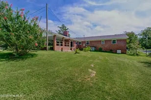 665 Hughes Rd, Hampstead, NC 28443 - Photo 26