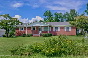 665 Hughes Rd, Hampstead, NC 28443 - Photo 4