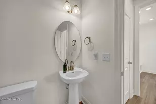 823 Edgerton Dr, Wilmington, NC 28412 - Photo 12