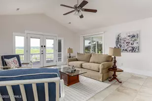 647 Castleberry Ct, Vass, NC 28394 - Photo 6