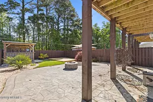 123 James Ave, Surf City, NC 28445 - Photo 20
