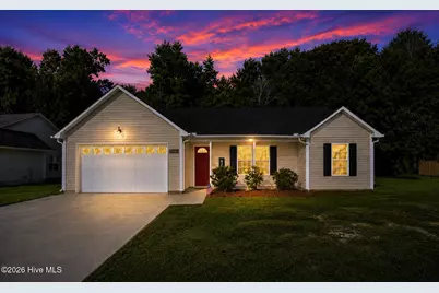 506 Southwest Ridge Drive, Richlands, NC 28574 - Photo 2