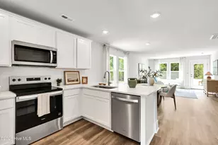 5447 Mistflower St, Leland, NC 28451 - Photo 6