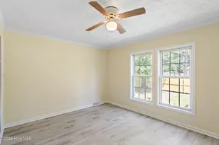 195 Bellhammon Forest Dr, Rocky Point, NC 28457 - Photo 32