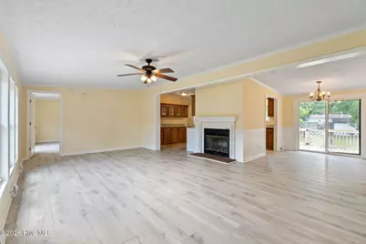 195 Bellhammon Forest Drive, Rocky Point, NC 28457 - Photo 10