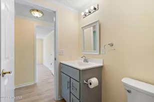 195 Bellhammon Forest Dr, Rocky Point, NC 28457 - Photo 34