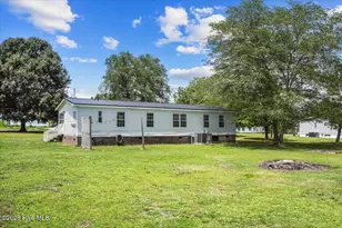 6370 Wayne Memorial Dr NE, Pikeville, NC 27863 - Photo 8