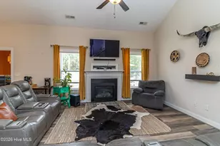 468 Lakemont Dr, Clayton, NC 27520 - Photo 6