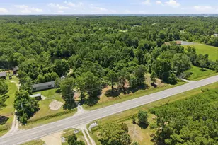 989 Hibbs Rd, Newport, NC 28570 - Photo 16