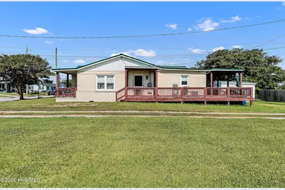 1004 Avery Street, Morehead City, NC 28557 - Photo 1