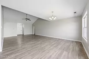 132 Cavalier Dr, Jacksonville, NC 28546 - Photo 20