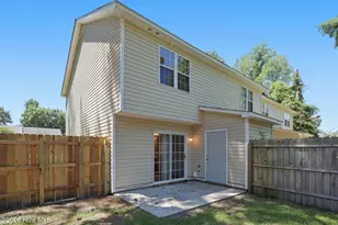 100 Pisgah Ct, Jacksonville, NC 28546 - Photo 16