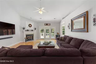 329 Harlandale Dr, Wilmington, NC 28411 - Photo 6