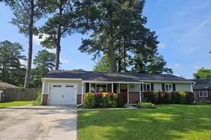 103 N Hill Ct, Jacksonville, NC 28540 - Photo 1