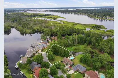 2409 Turtle Bay Drive, New Bern, NC 28562 - Photo 2