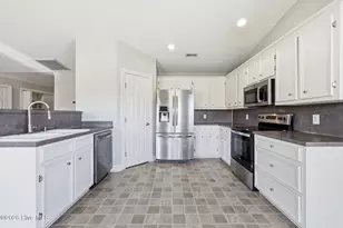 3675 Highland Dr, Ayden, NC 28513 - Photo 10