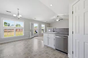 3675 Highland Dr, Ayden, NC 28513 - Photo 12