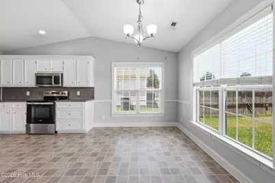 3675 Highland Drive, Ayden, NC 28513 - Photo 8