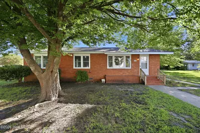 526 N A Street, Bridgeton, NC 28519 - Photo 1