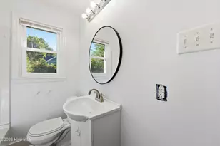 526 N A St, Bridgeton, NC 28519 - Photo 16