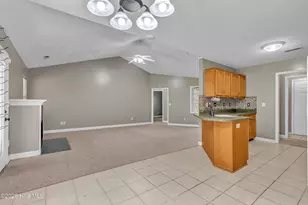 219 E Ivybridge Dr, Hubert, NC 28539 - Photo 12