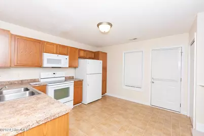 125 Cornerstone Place, Jacksonville, NC 28546 - Photo 10