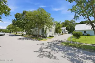 508 Church St, Oriental, NC 28571 - Photo 8