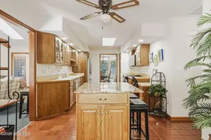126 Loblolly Dr, Pine Knoll Shores, NC 28512 - Photo 10