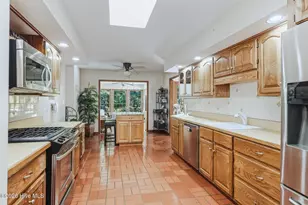 126 Loblolly Dr, Pine Knoll Shores, NC 28512 - Photo 14