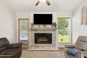 211 Nottingham Dr, Havelock, NC 28532 - Photo 6