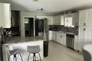 206 Newport Drive, Jacksonville, NC 28540 - Photo 6