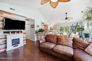 404 Bogue Inlet Dr, Emerald Isle, NC 28594 - Photo 8
