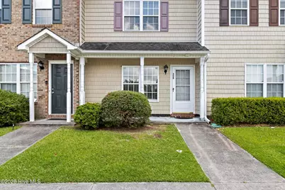 308 Streamwood Drive, Jacksonville, NC 28546 - Photo 2