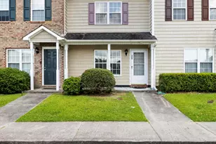 308 Streamwood Dr, Jacksonville, NC 28546 - Photo 1