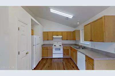 4252 Sunglow Drive, Wilmington, NC 28405 - Photo 4