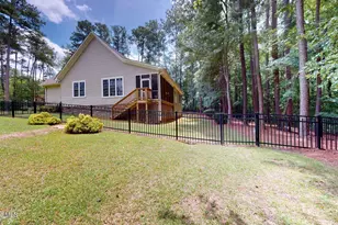 30140 Sandstone Ln, Wagram, NC 28396 - Photo 4