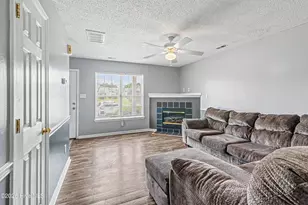 103 Fairwood Ct, Jacksonville, NC 28546 - Photo 4