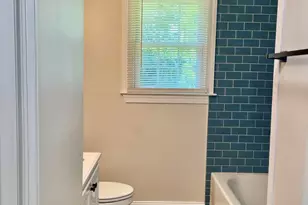 202 Banks Ave, Goldsboro, NC 27534 - Photo 12