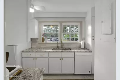 317 Driftwood Circle #B, Southern Pines, NC 28387 - Photo 8