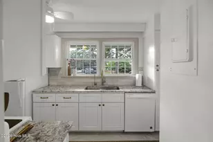 317 Driftwood Cir, Southern Pines, NC 28387 - Photo 8
