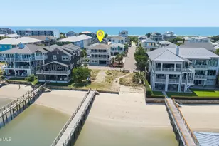 11 Wright St, Wrightsville Beach, NC 28480 - Photo 58