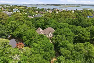 112 Sunburst Cir, Cedar Point, NC 28584 - Photo 2