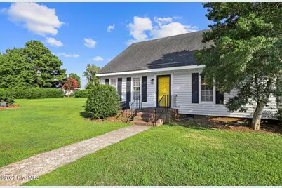 2234 N Nash Place N, Wilson, NC 27896 - Photo 2