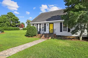2234 N Nash Pl N, Wilson, NC 27896 - Photo 2
